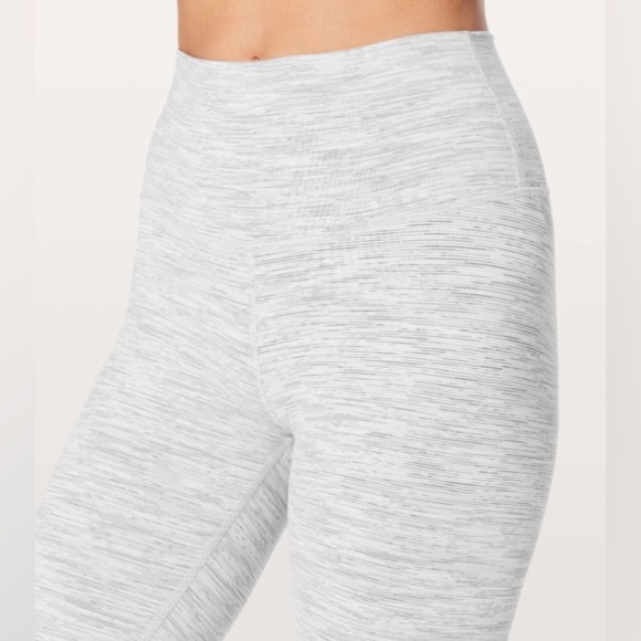 Lululemon Wunder Under Crop Hi Rise 21” leggings Wee are from space luon - Picture 4 of 9